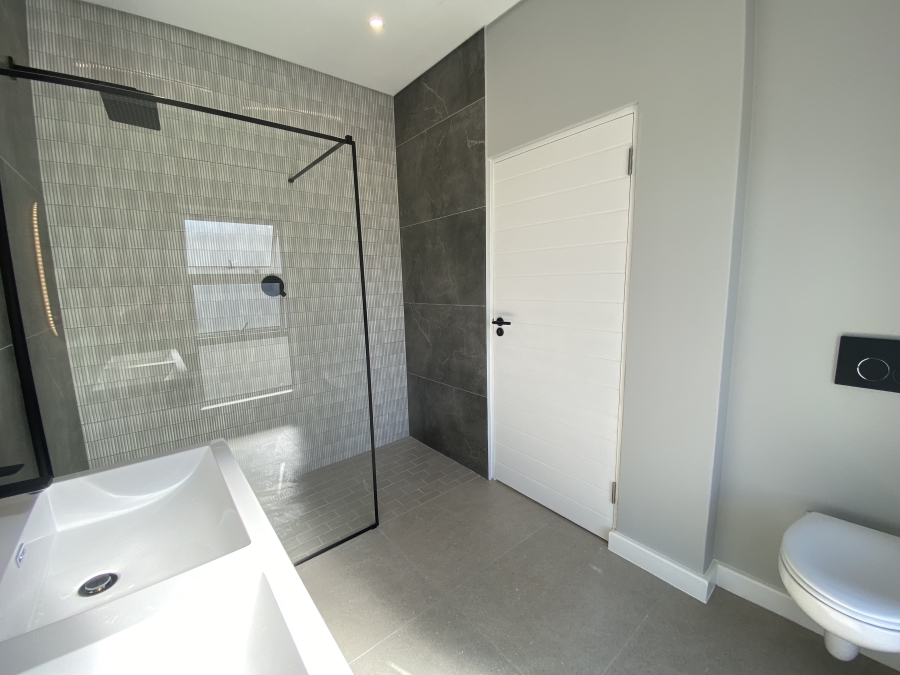 4 Bedroom Property for Sale in Sandown Western Cape